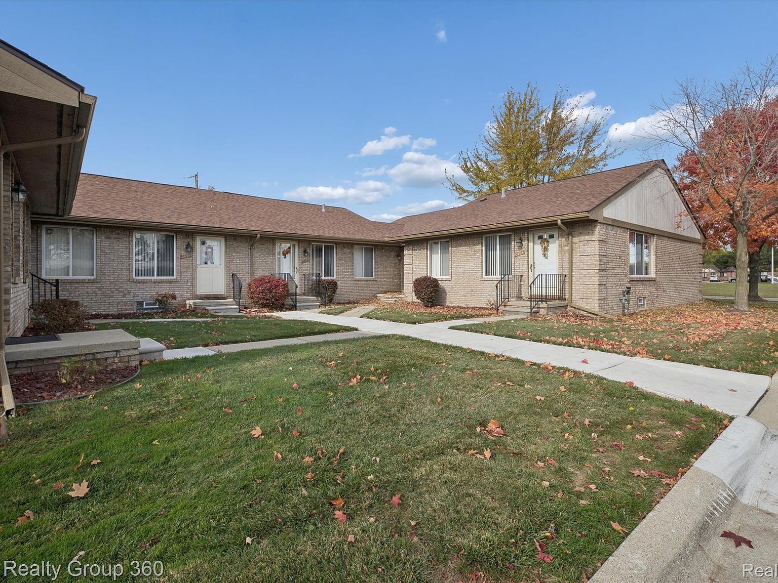 26943 Villa Calabrese Warren, MI 48091 - Thumbnail 3