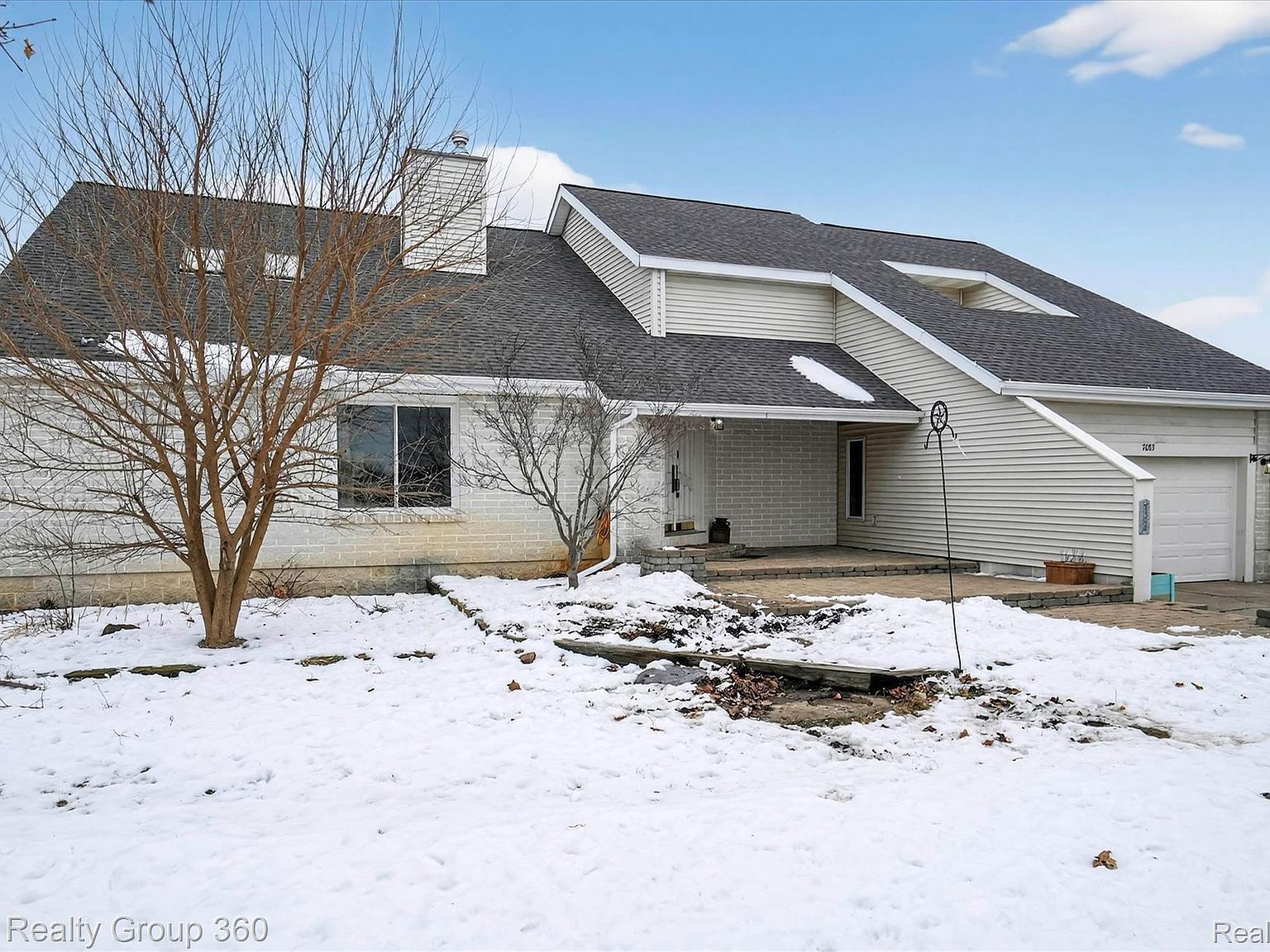 7083 E Mount Hope Hwy Grand Ledge, MI 48837 - Thumbnail 3