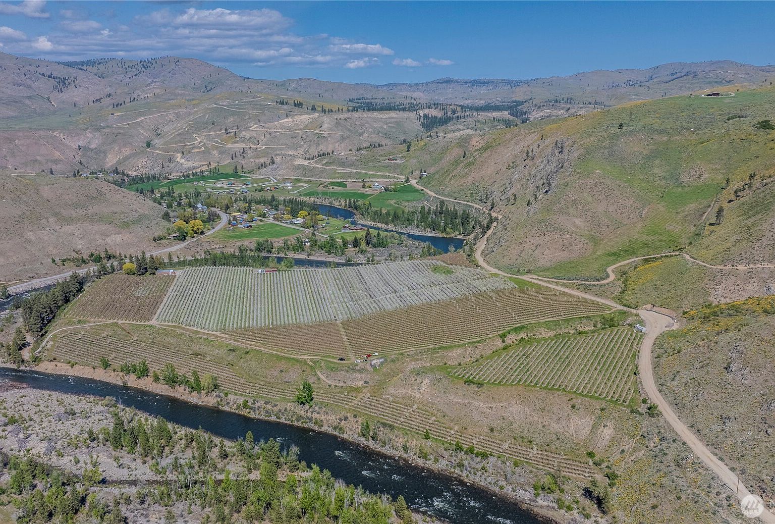 251 Burma Rd Methow, WA 98834 - Thumbnail 3