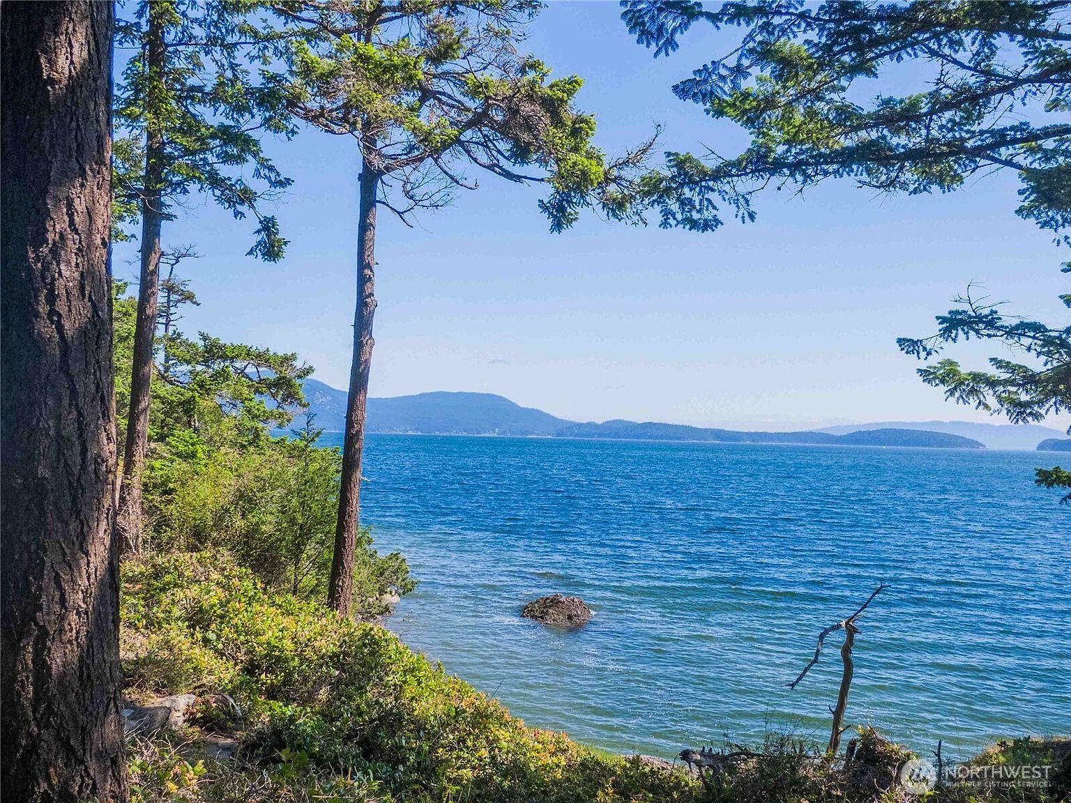 755 Ferry Rd Lopez Island, WA 98261 - Thumbnail 3