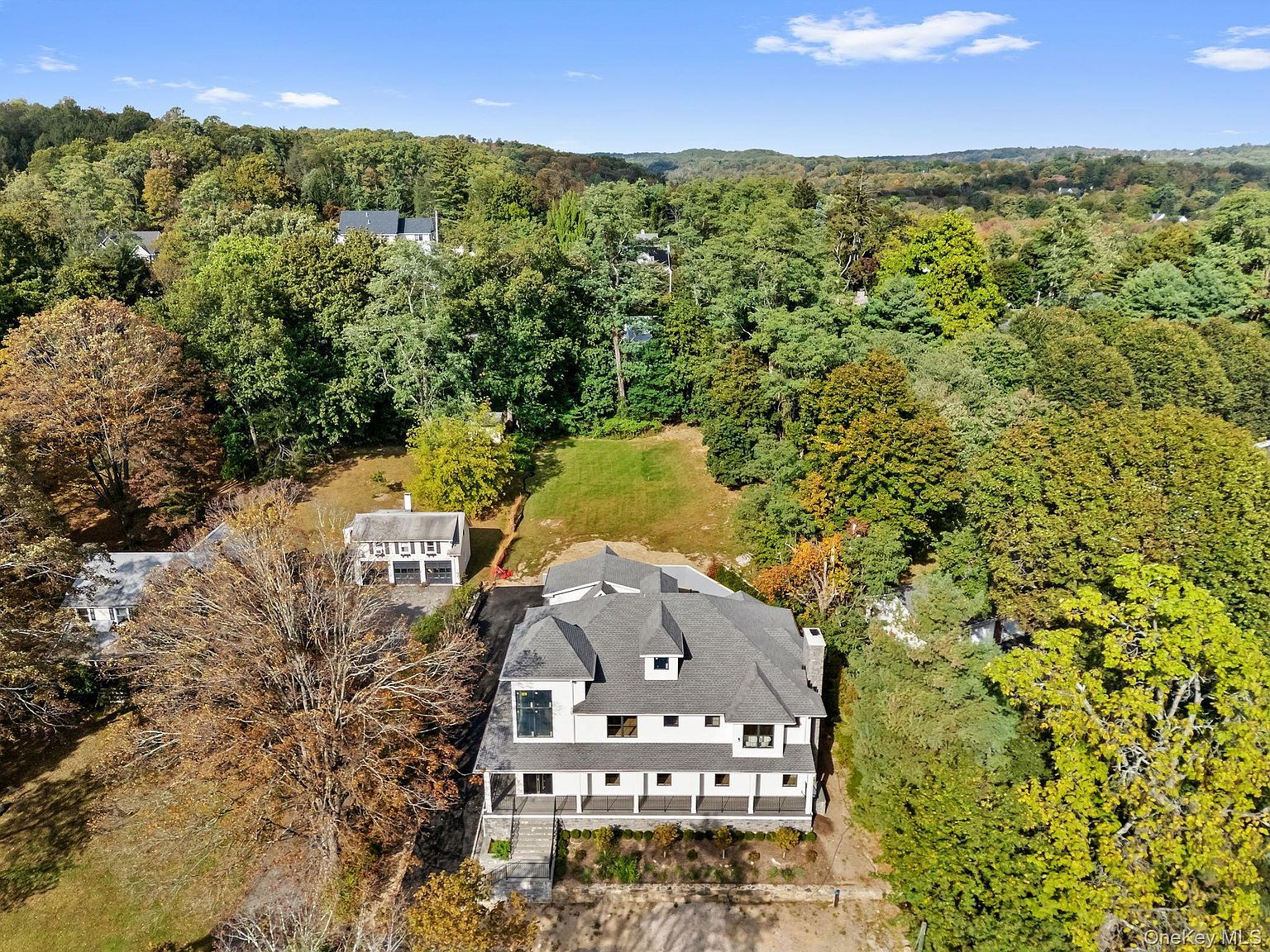 22 Whippoorwill Rd E Armonk, NY 10504 - Thumbnail 3