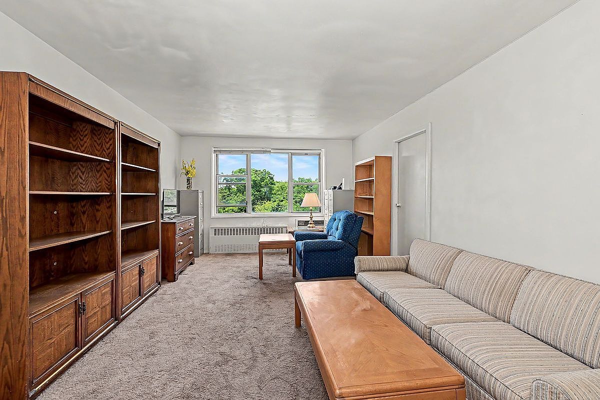 6300 Riverdale Ave APT 6F Bronx, NY 10471 - Thumbnail 3