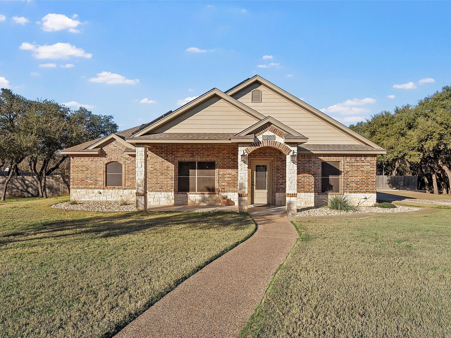 207 Cresthill Cir Valley Mills, TX 76689 - Thumbnail 3
