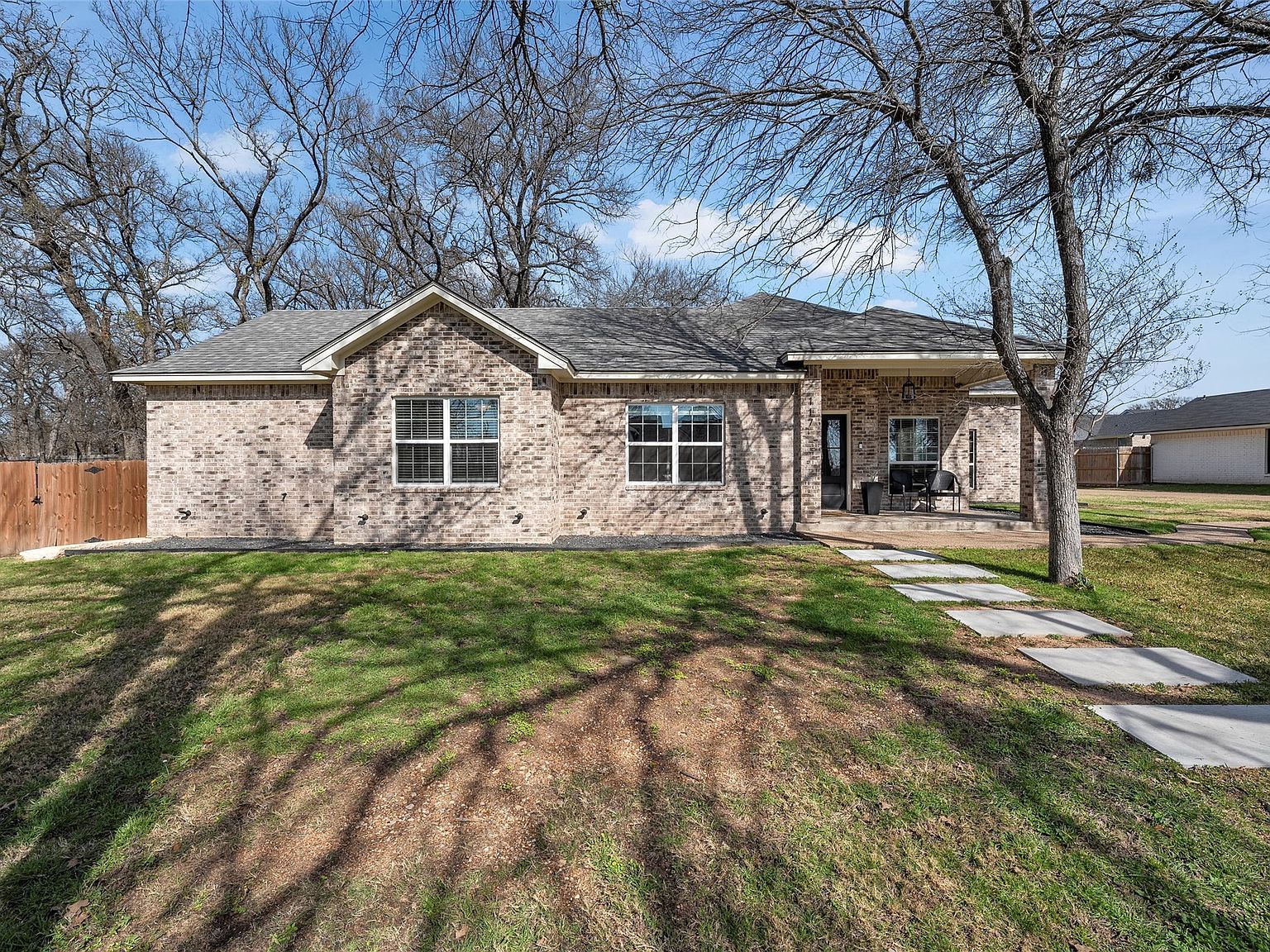 117 Lost Oaks Dr Waco, TX 76705 - Thumbnail 3