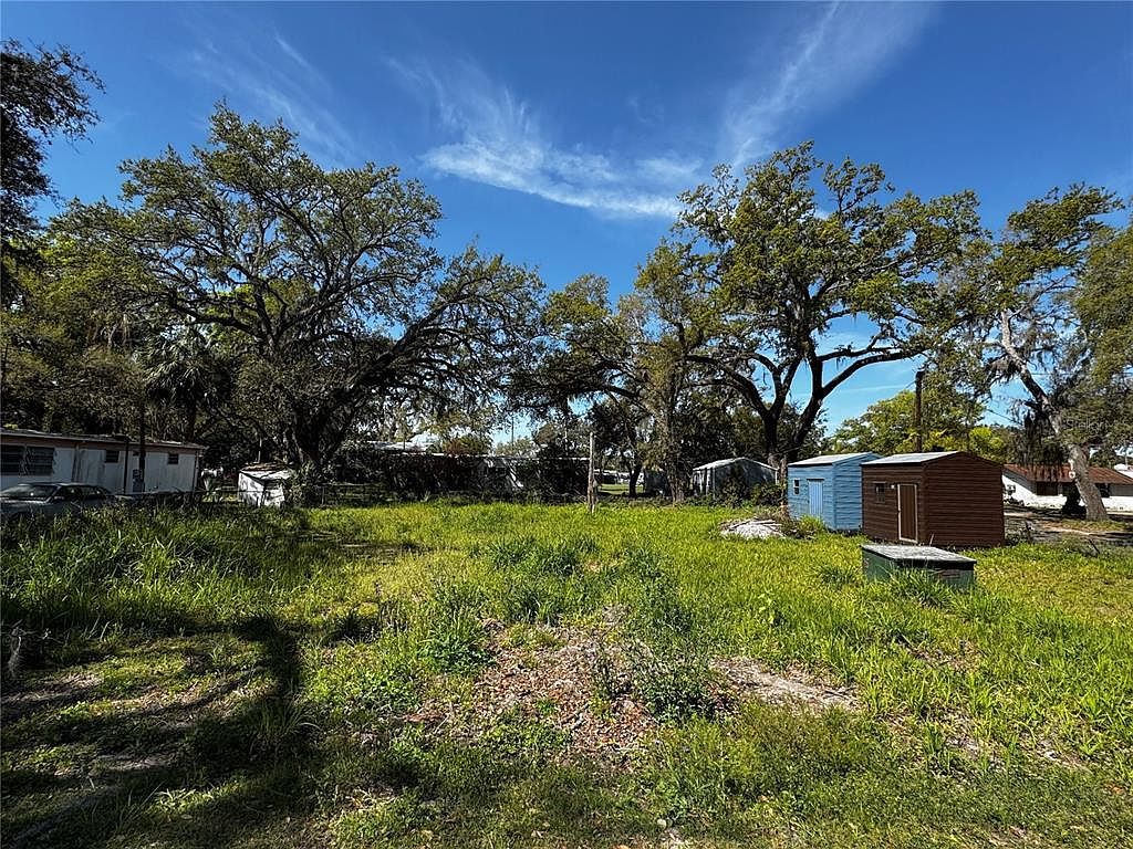 4919 Huron St #1 Zephyrhills, FL 33541 - Thumbnail 3