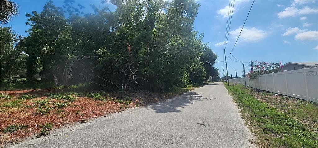 5302 7th Ave S #4 Saint Petersburg, FL 33707 - Thumbnail 3