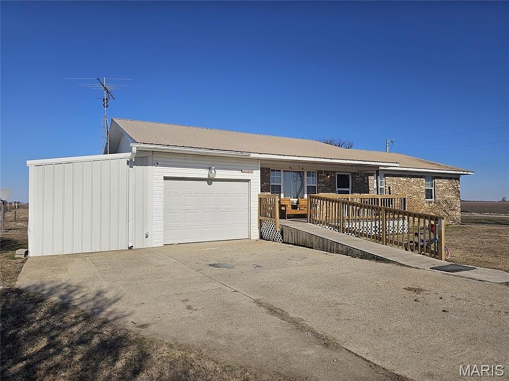 2112 County Highway 264 Gideon, MO 63848 - Thumbnail 3