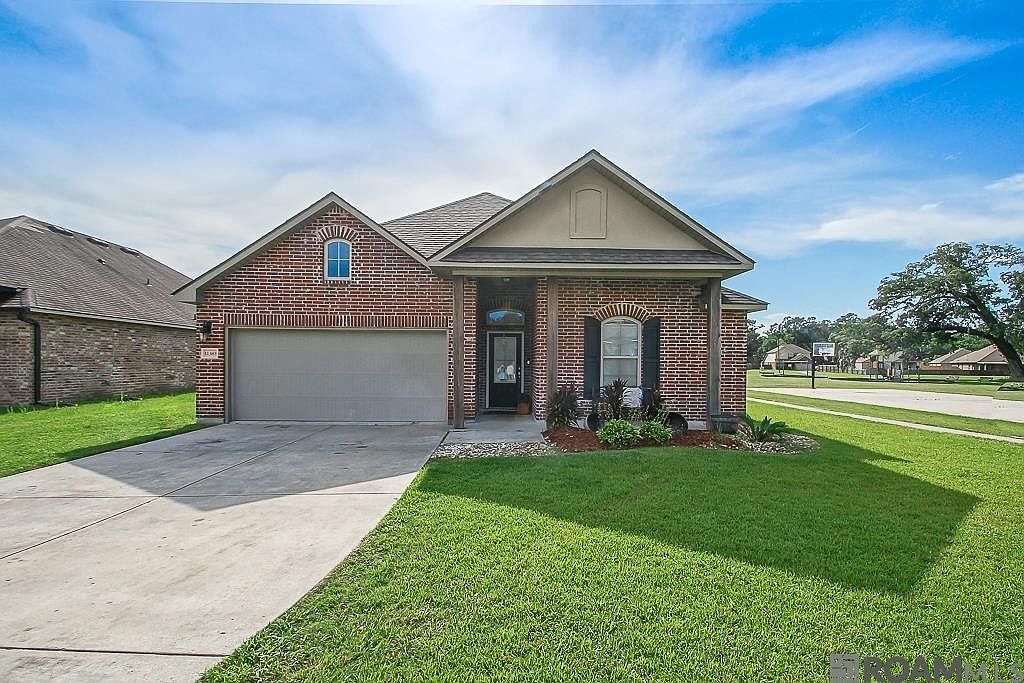 11383 Legacy Oaks Ln Gonzales, LA 70737 - Thumbnail 3