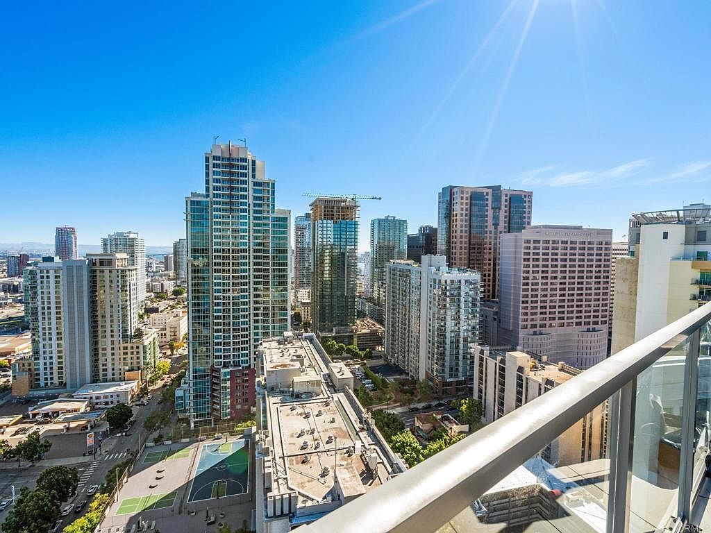 1441 9th Ave Unit 2401 San Diego, CA 92101 - Thumbnail 3