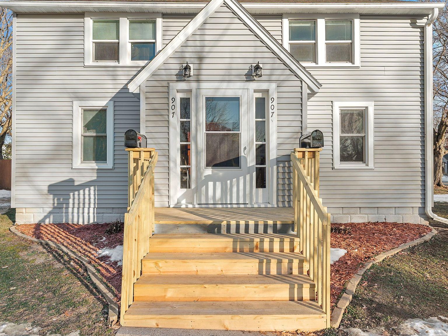 907 8th St SE Austin, MN 55912 - Thumbnail 3