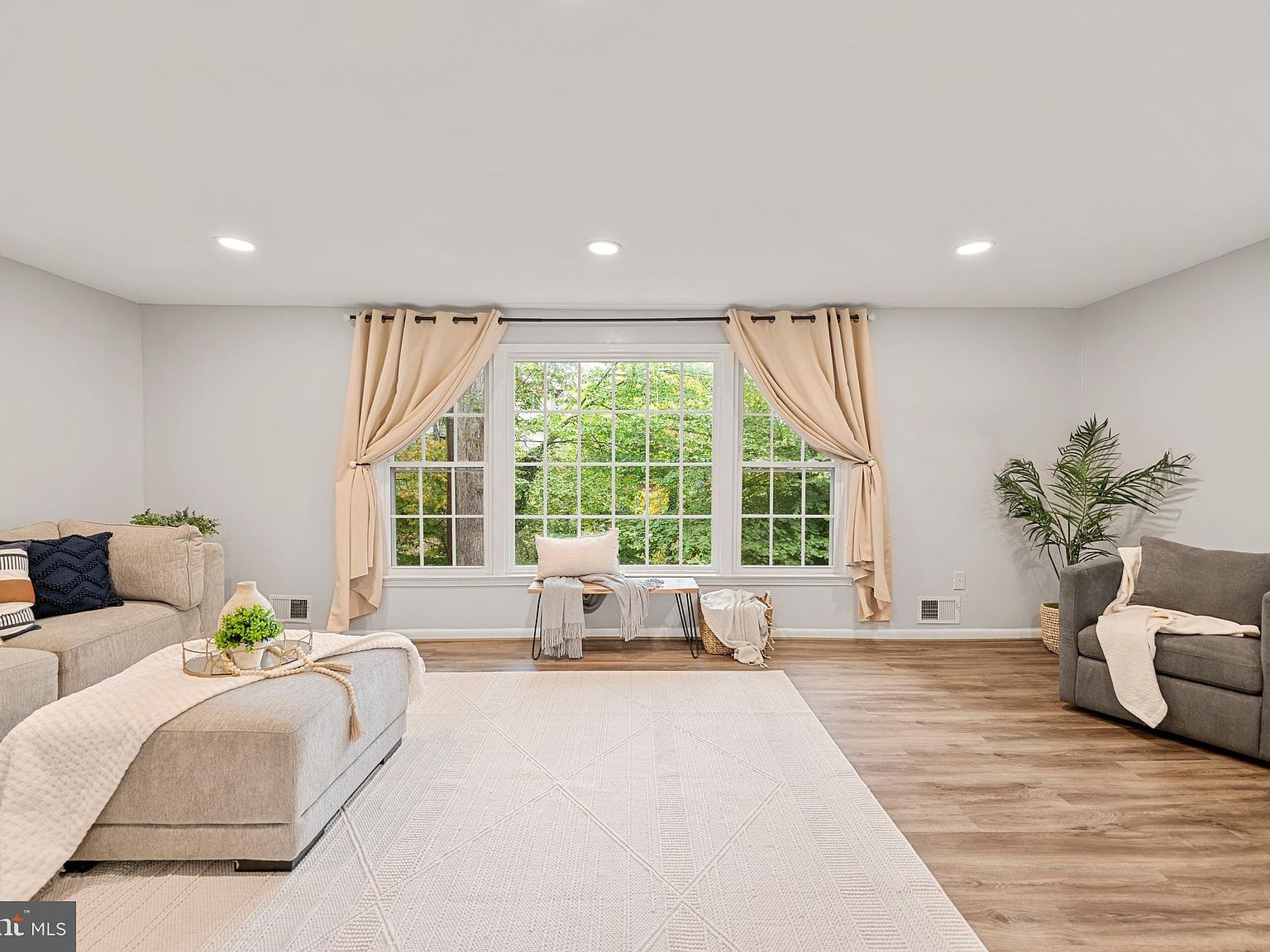 1404 Milbank Rd Woodbridge, VA 22191 - Thumbnail 3