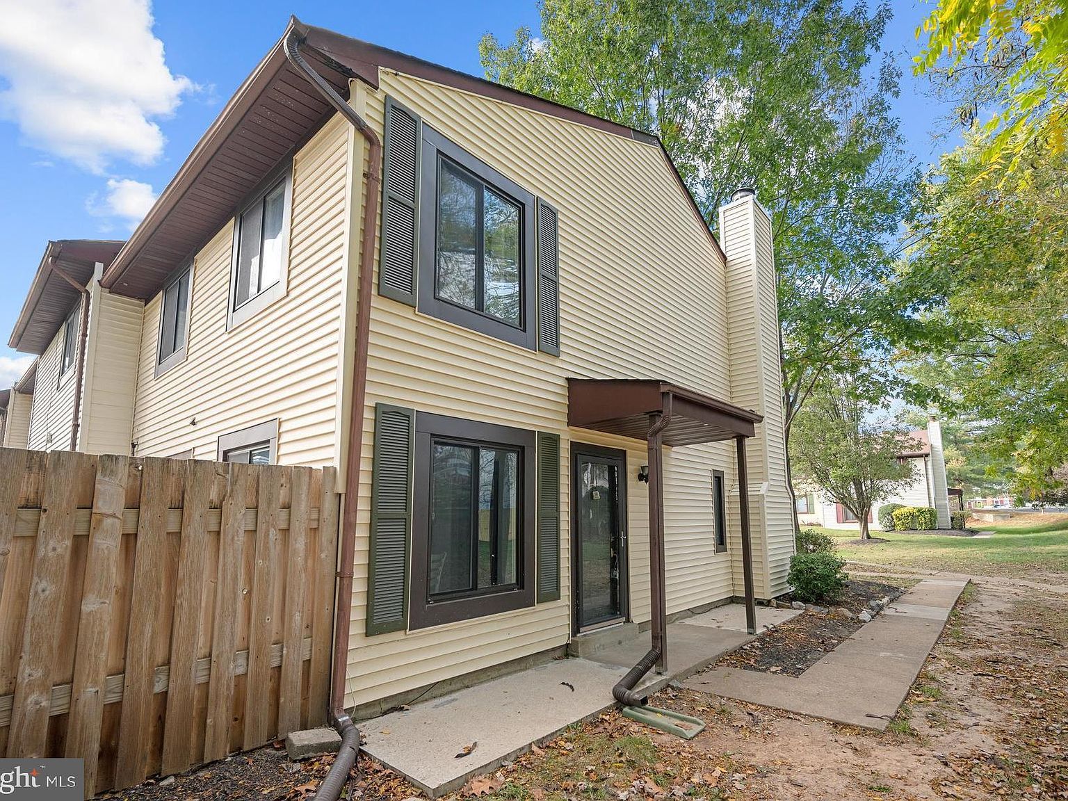 2549 Fox Ridge Ct #68 Woodbridge, VA 22192 - Thumbnail 3