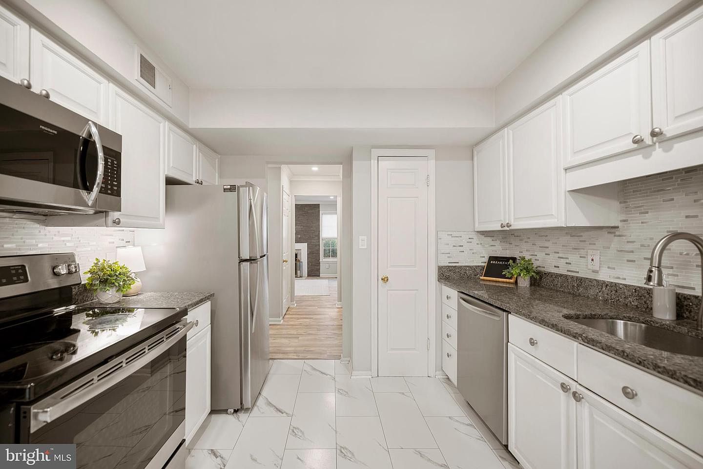 7526 Oldham Way Alexandria, VA 22315 - Thumbnail 3