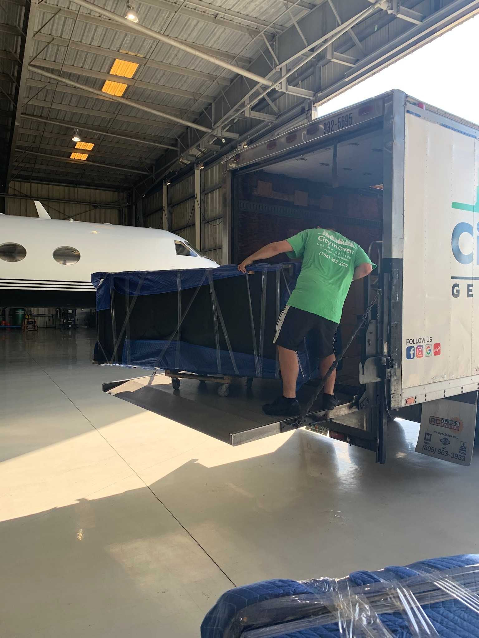 1068 NW 1st Ct, Hallandale Beach, FL, 33009 - Thumbnail 3