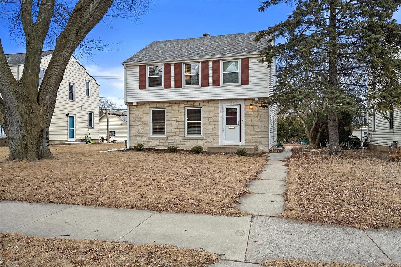 7224 W Bluemound Rd Wauwatosa, WI 53213 - Thumbnail 3