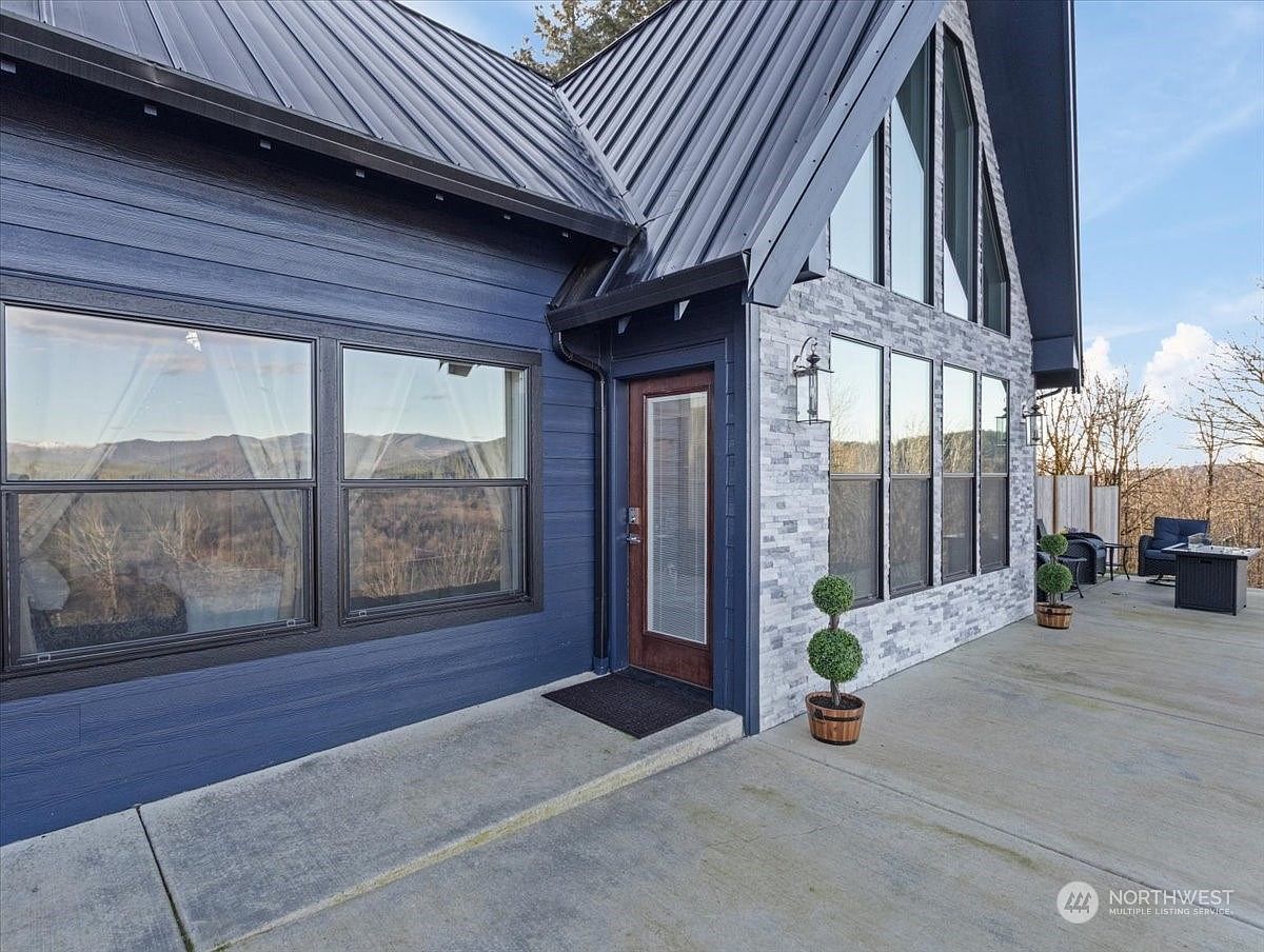 1141 Cedar Falls Rd Washougal, WA 98671 - Thumbnail 3