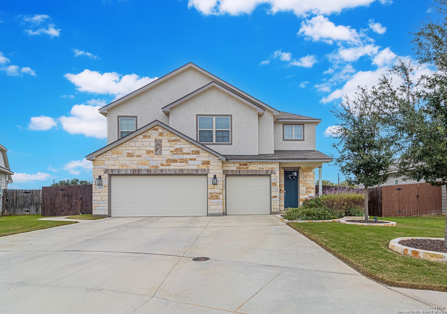 205 Pudu Trl Cibolo, TX 78108 - Thumbnail 3