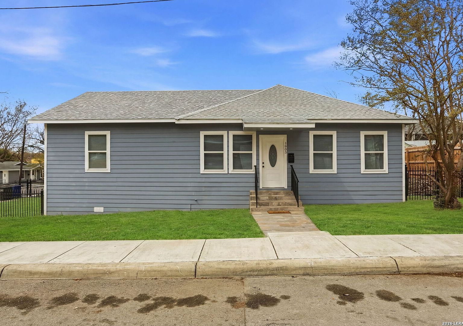 1803 Calhoun St San Antonio, TX 78209 - Thumbnail 3