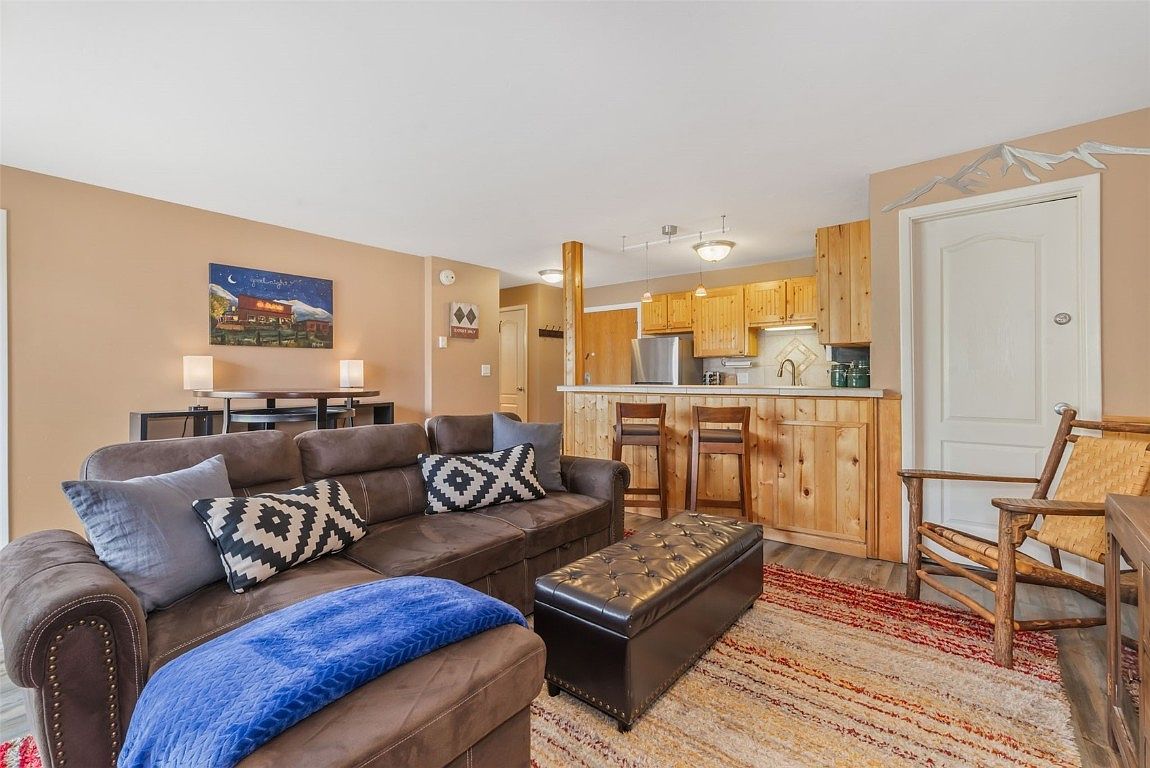 2275 Storm Meadows Dr E #33 Steamboat Springs, CO 80487 - Thumbnail 3