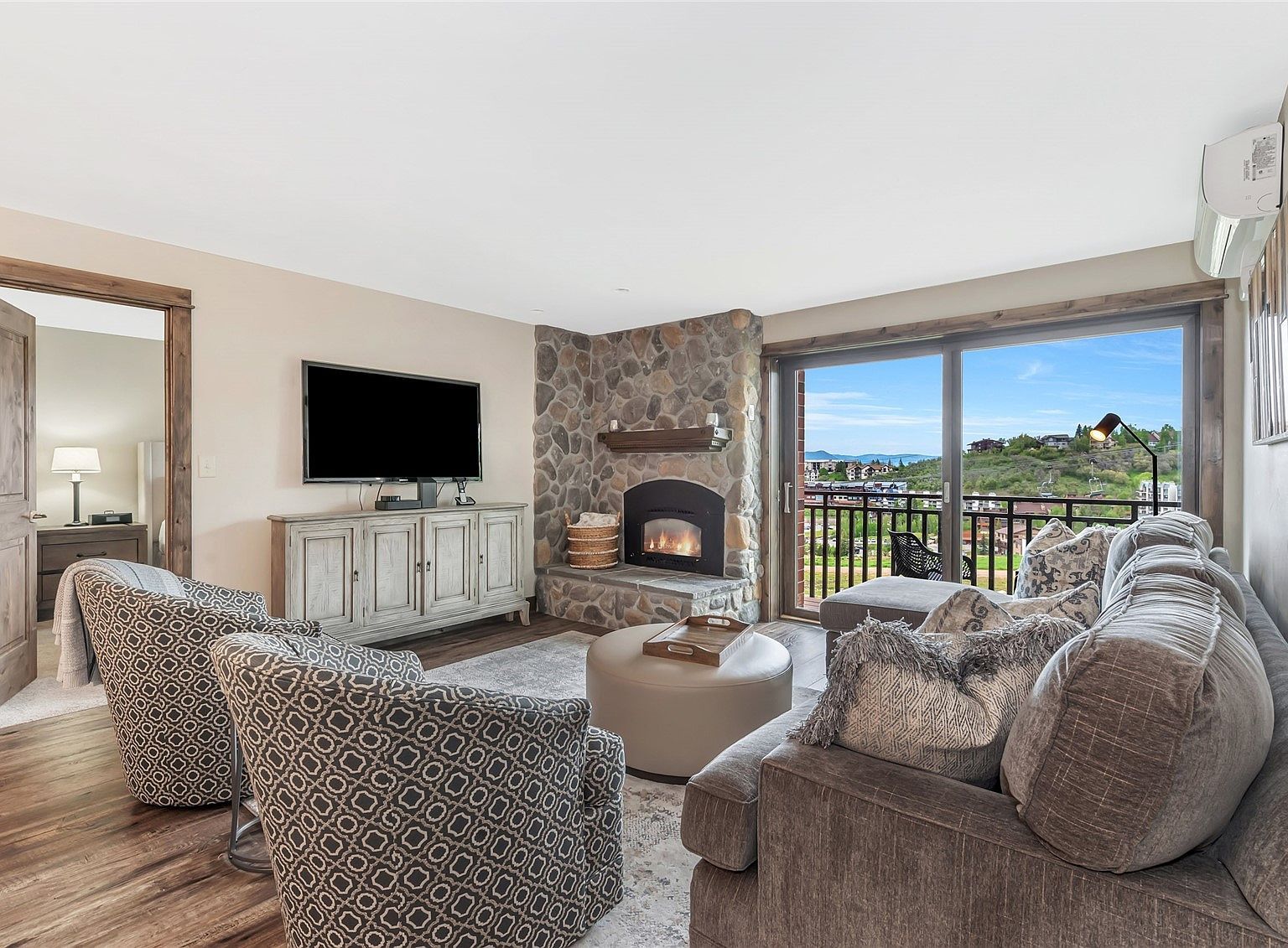 2420 Ski Trail Ln #308 Steamboat Springs, CO 80487 - Thumbnail 3
