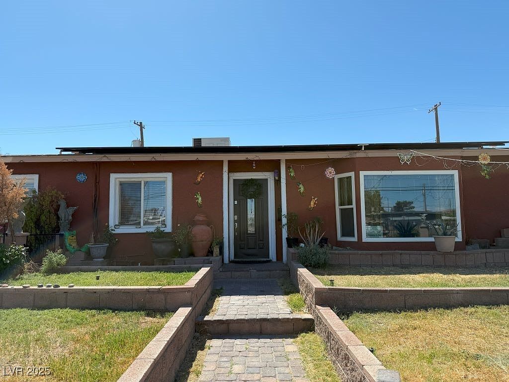 4559 S Nellis Blvd Las Vegas, NV 89121 - Thumbnail 3