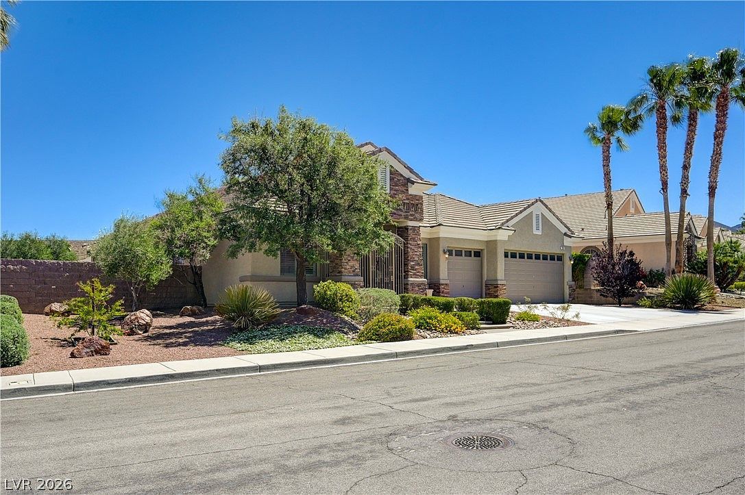 2052 Sinfonia Ave Henderson, NV 89052 - Thumbnail 3
