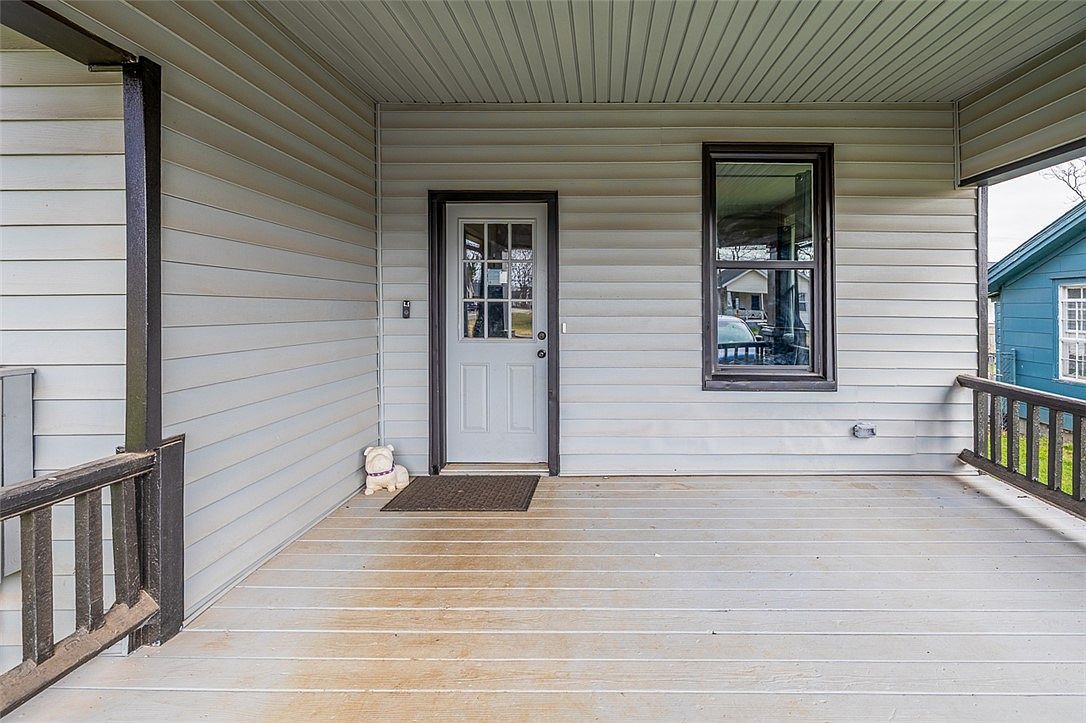 20 8th St Greer, SC 29651 - Thumbnail 3