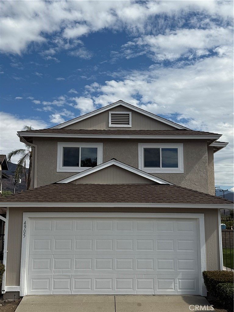 4905 Village Green Way San Bernardino, CA 92407 - Thumbnail 3