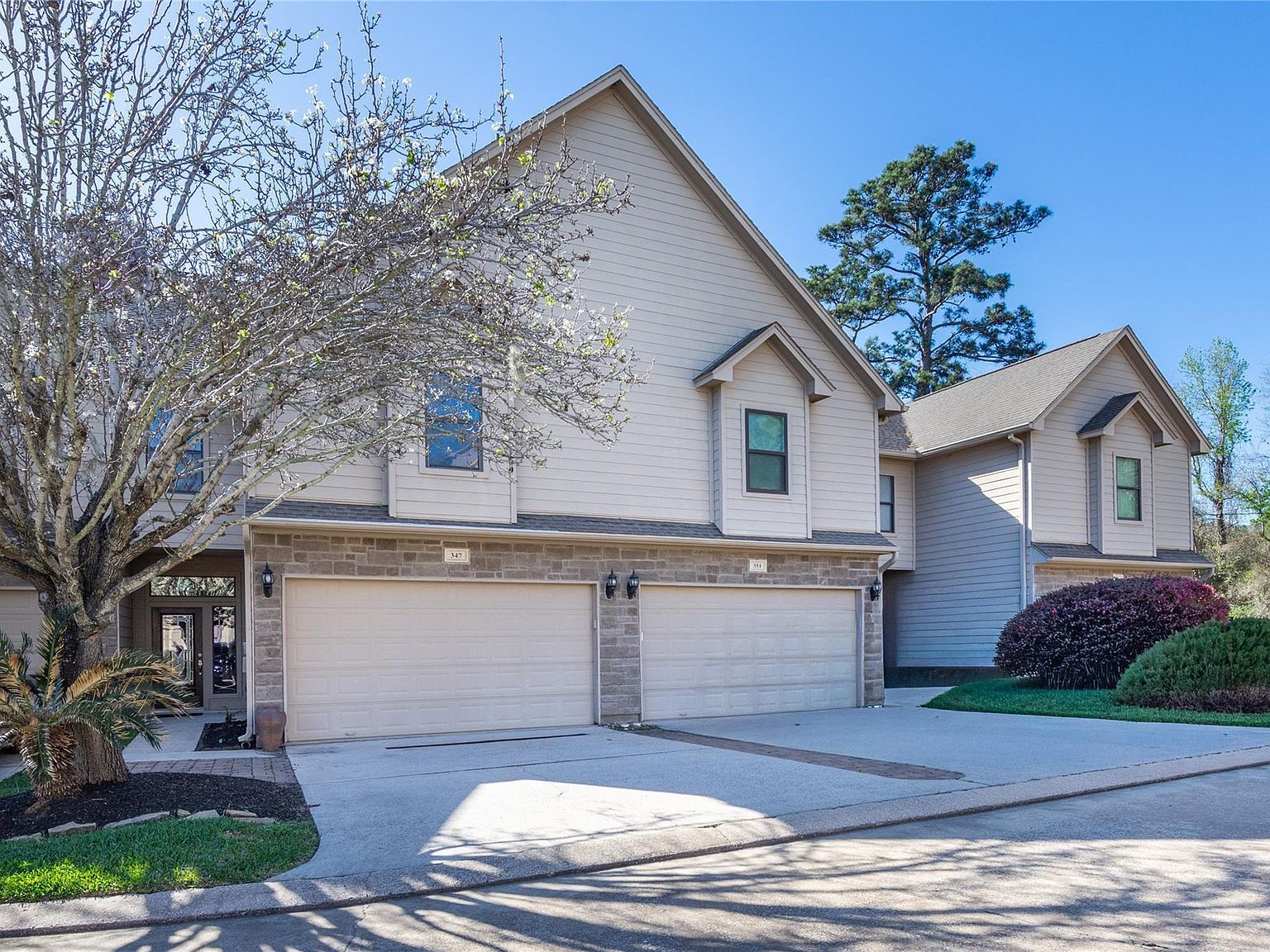 347 Old Aqua Lndg E Montgomery, TX 77356 - Thumbnail 3