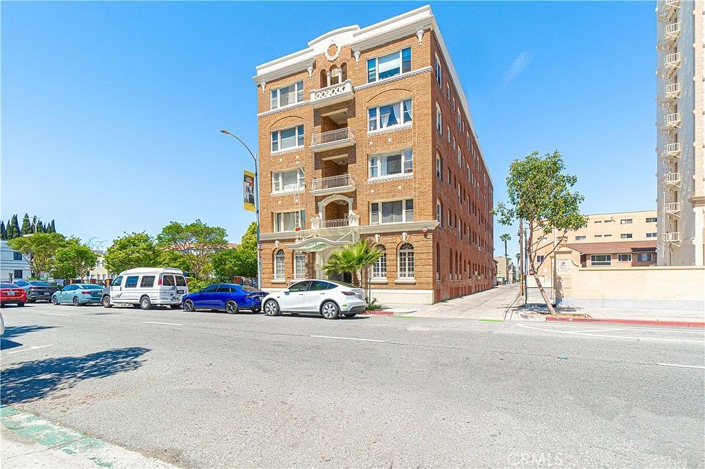 325 W 3rd St UNIT 210 Long Beach, CA 90802 - Thumbnail 3