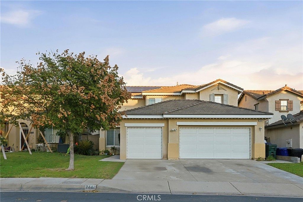 7441 Sultana Ave Fontana, CA 92336 - Thumbnail 3