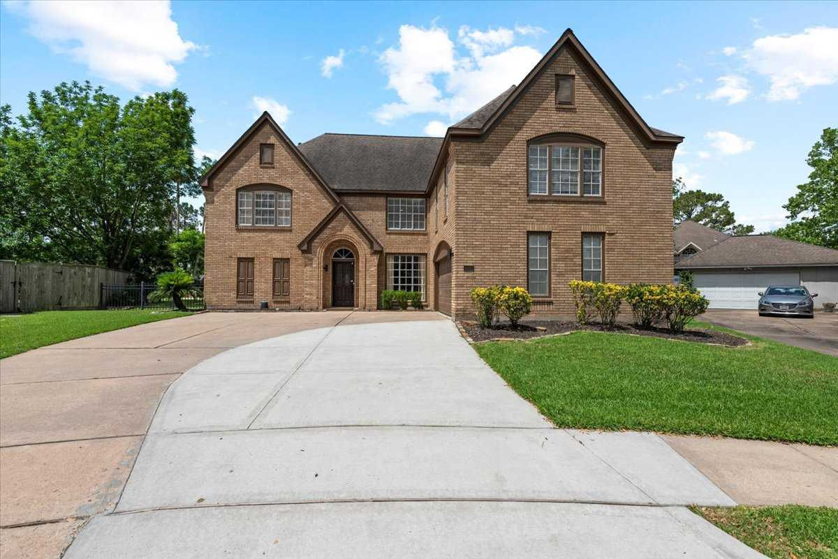 4507 Oak Hill Circle, League City, TX, USA, 77573 - Thumbnail 3