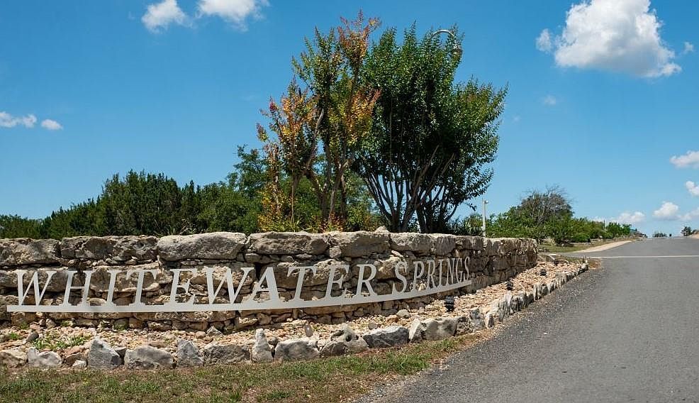 410 Murphy Dr Bertram, TX 78605 - Thumbnail 3