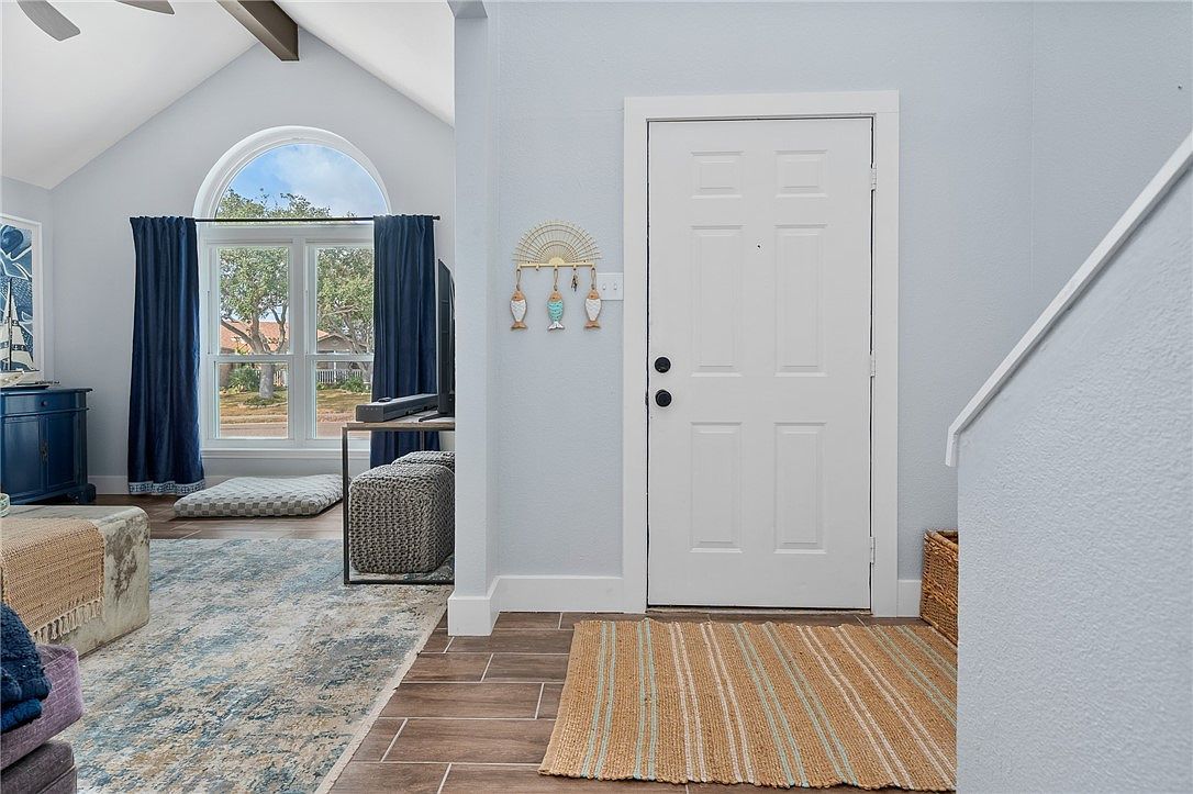 2714 Vancouver Dr Corpus Christi, TX 78414 - Thumbnail 3