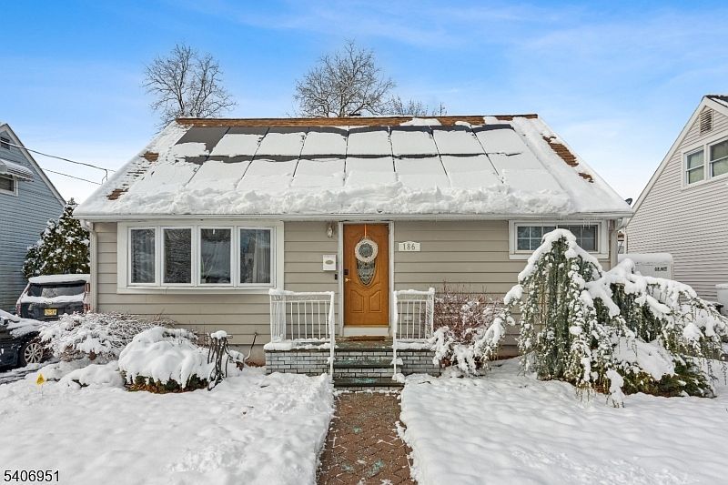 186 10th Ave Hawthorne, NJ 07506 - Thumbnail 3