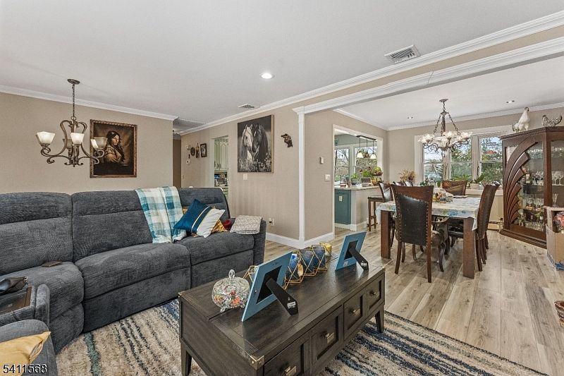 9 Chalen Ct Pompton Lakes, NJ 07442 - Thumbnail 3