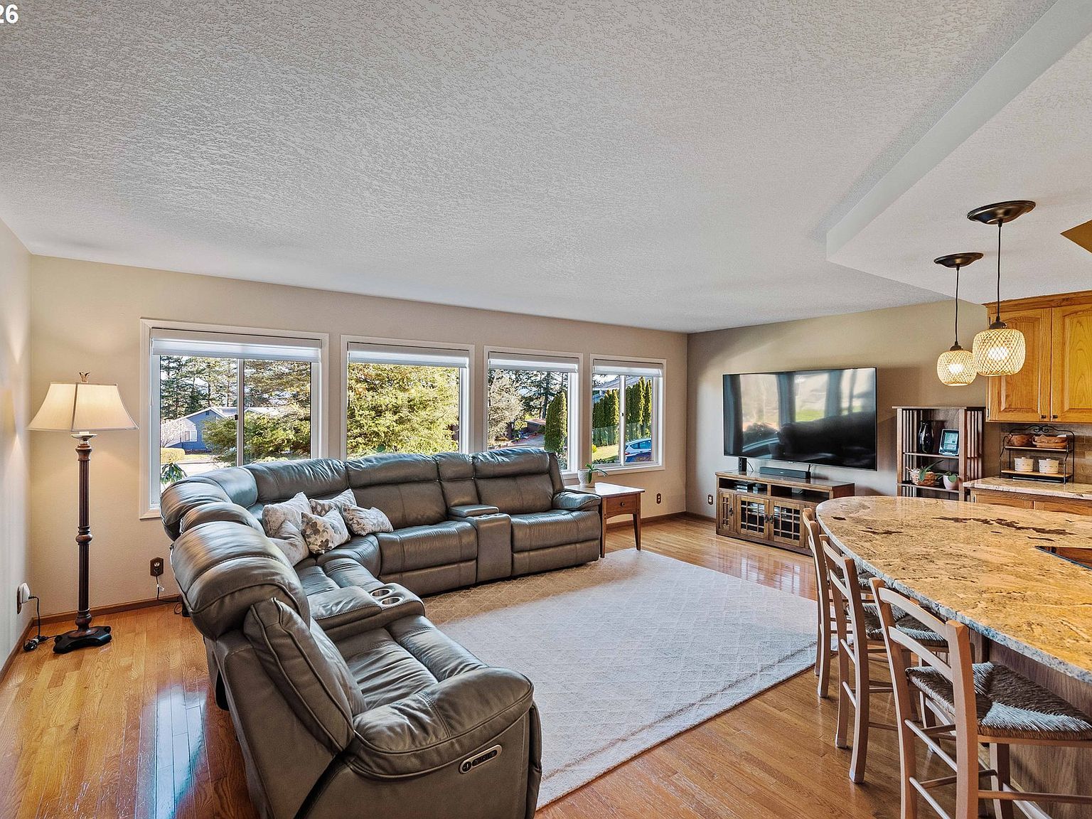 2058 Cedar Ct North Bend, OR 97459 - Thumbnail 3