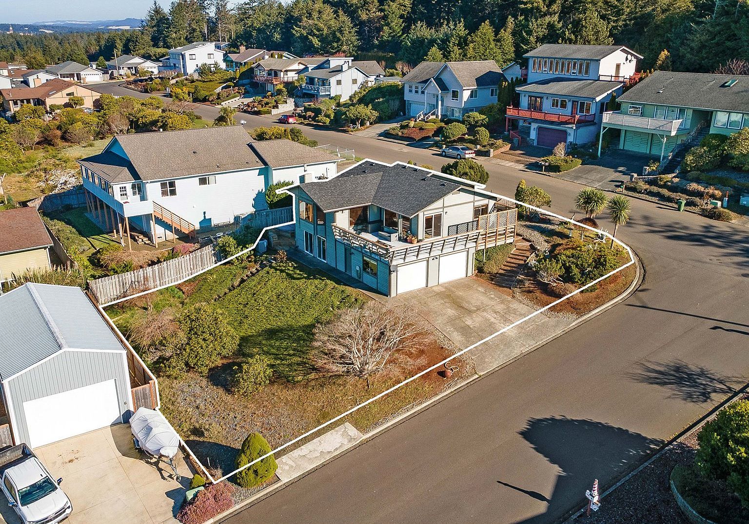 770 Prefontaine Dr Coos Bay, OR 97420 - Thumbnail 3