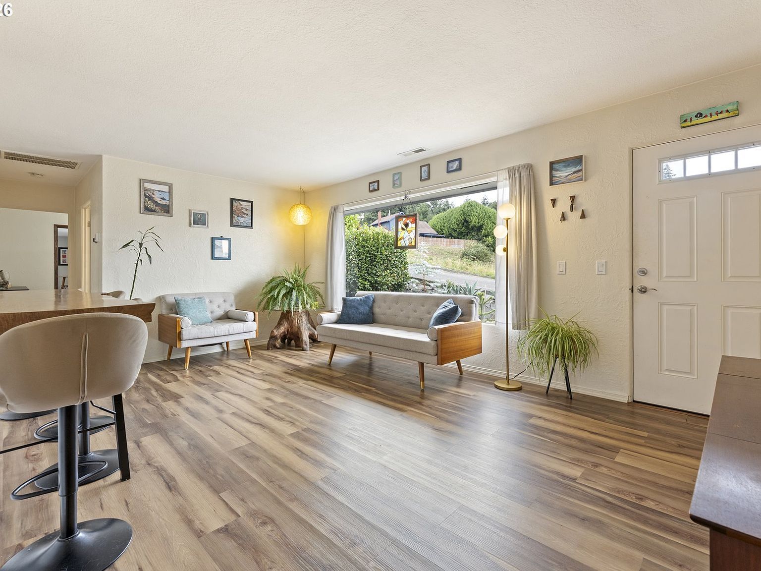 2185 N 8th St Coos Bay, OR 97420 - Thumbnail 3