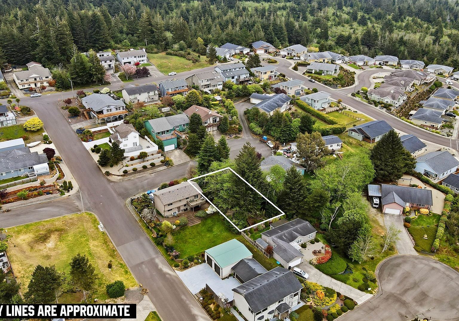 Zanna Pl #11 Coos Bay, OR 97420 - Thumbnail 3