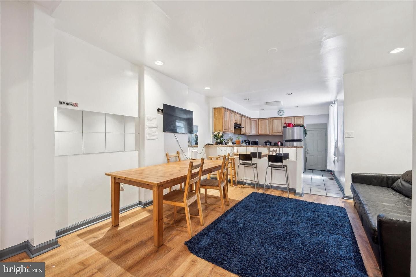 3247 N Carlisle St Philadelphia, PA 19140 - Thumbnail 3