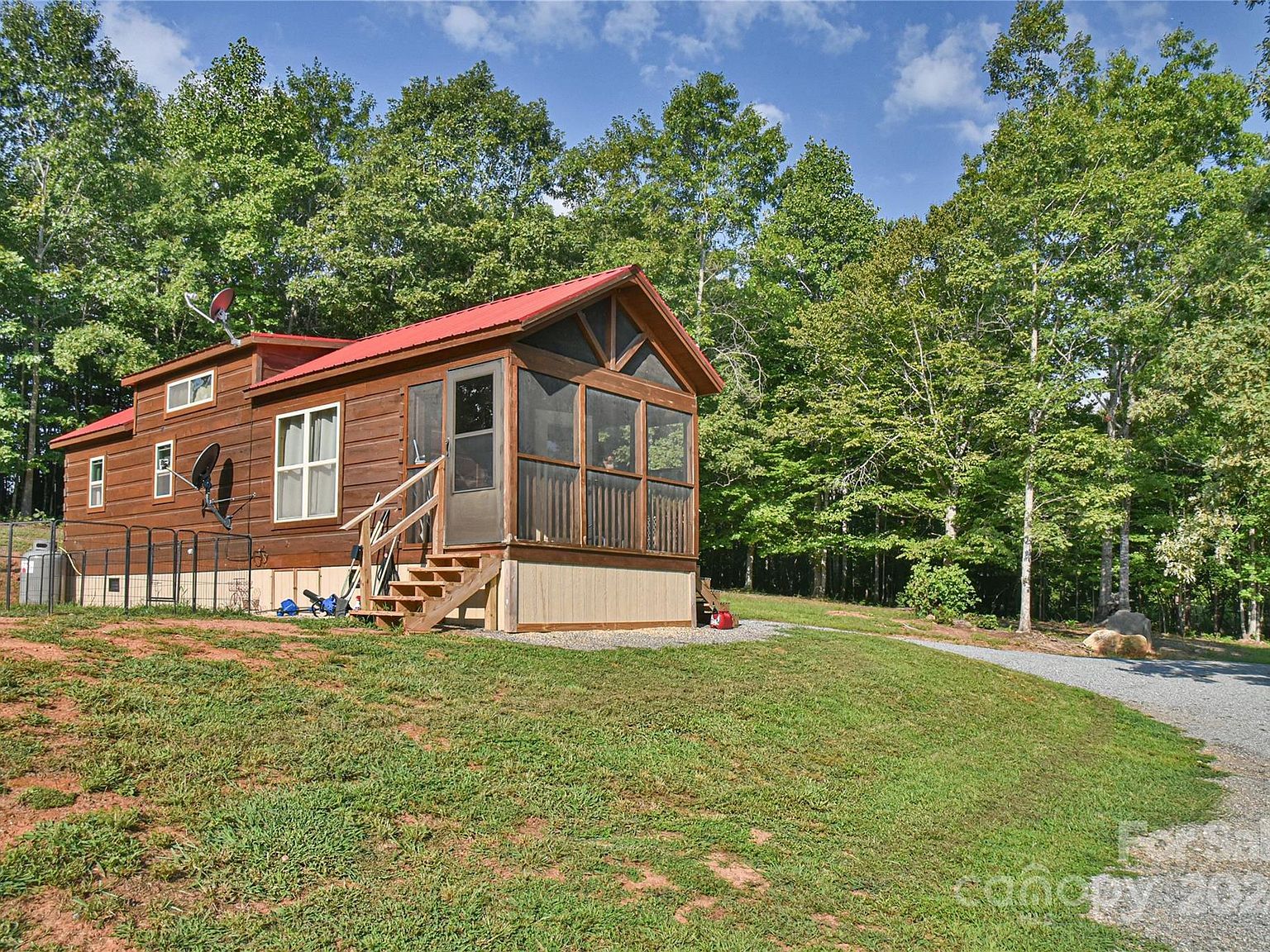 57 Hazel Dr Nebo, NC 28761 - Thumbnail 3