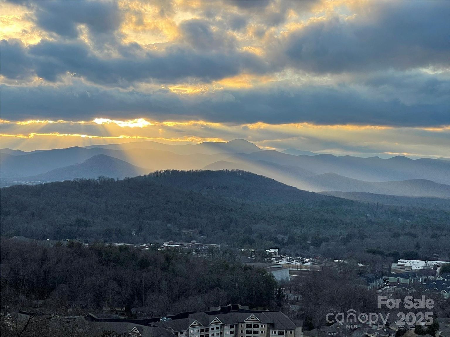 86 Distant View Dr Asheville, NC 28803 - Thumbnail 3