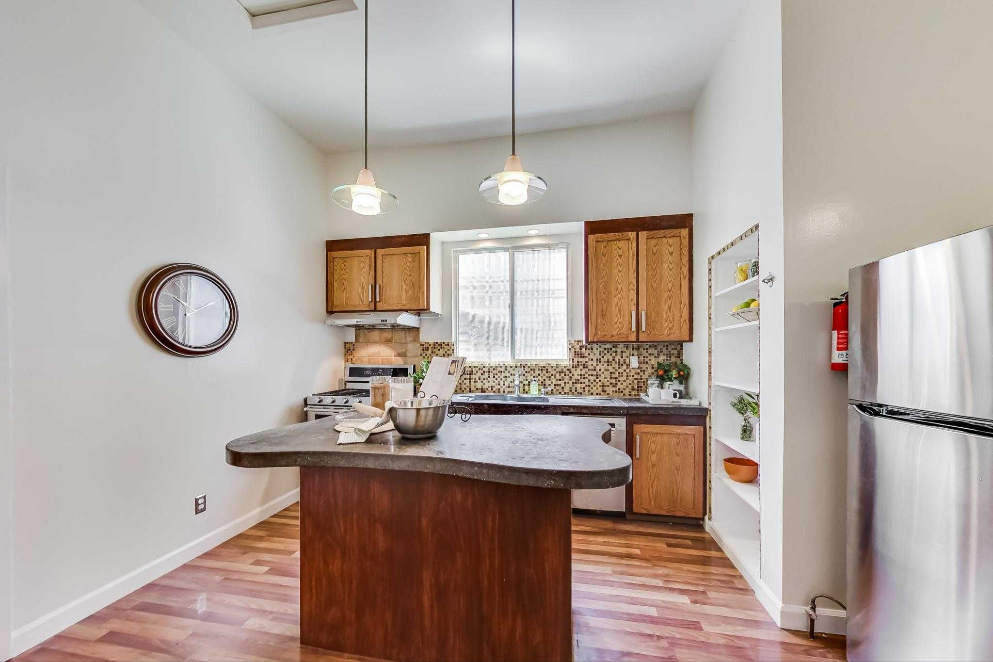 634 22nd Street, Oakland, CA, USA, 94612 - Thumbnail 4