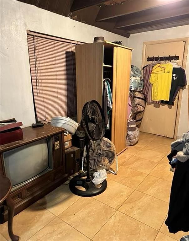 91 Bahman Ave Opa Locka, FL 33054 - Thumbnail 3