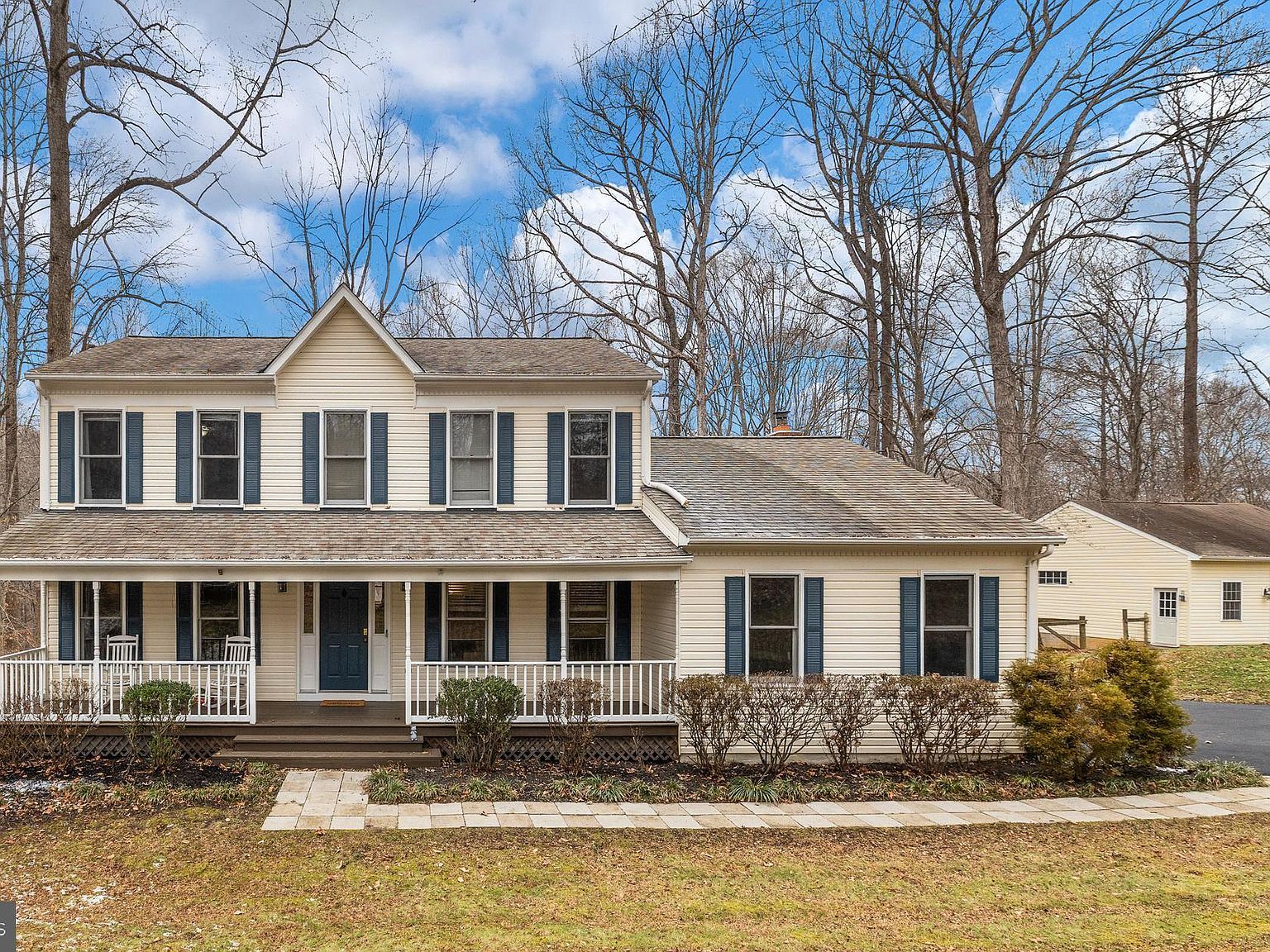 325 Sandy Ridge Rd Fredericksburg, VA 22405 - Thumbnail 3