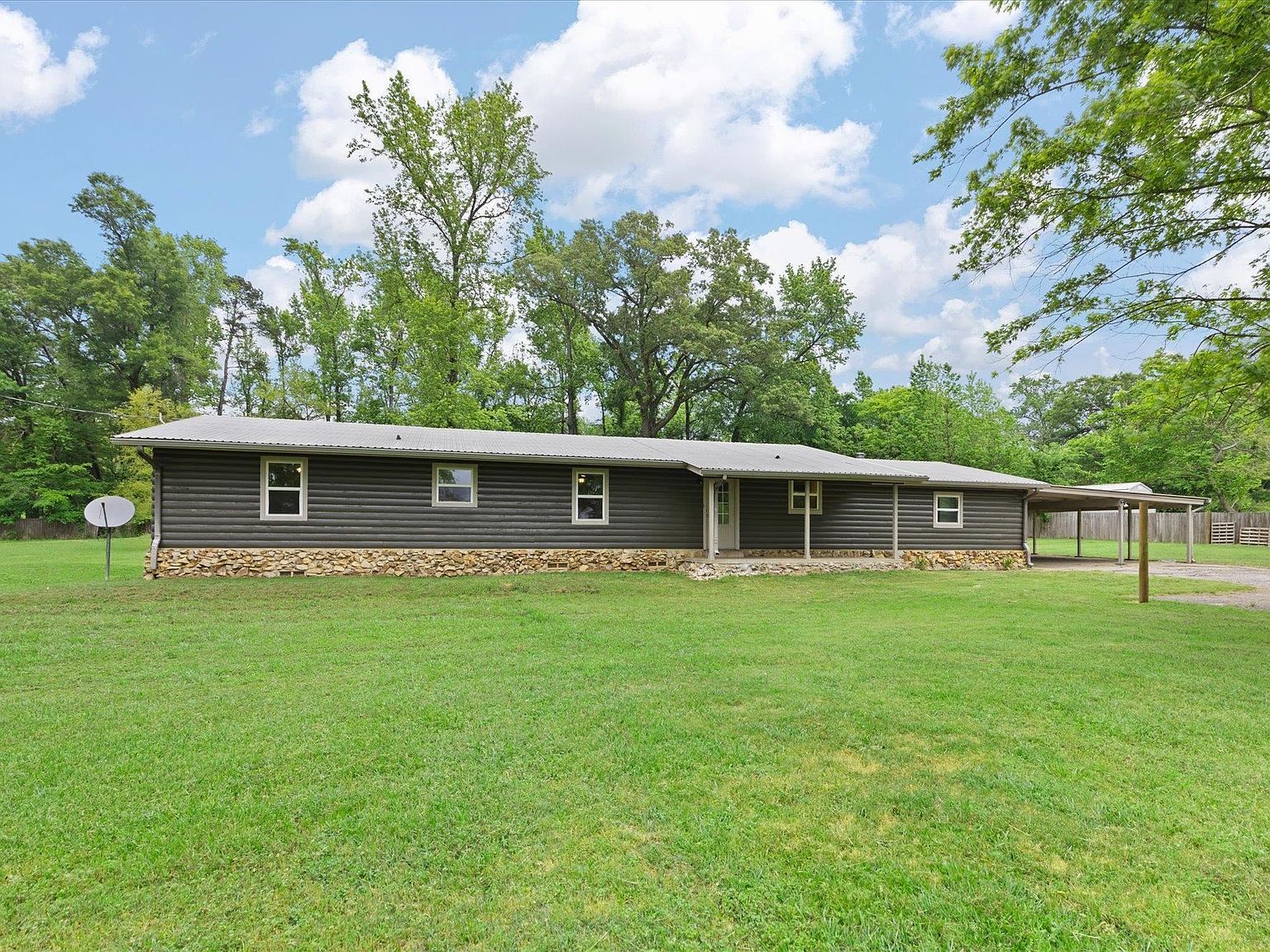 7056 Arrowwood Rd Gilmer, TX 75644 - Thumbnail 3