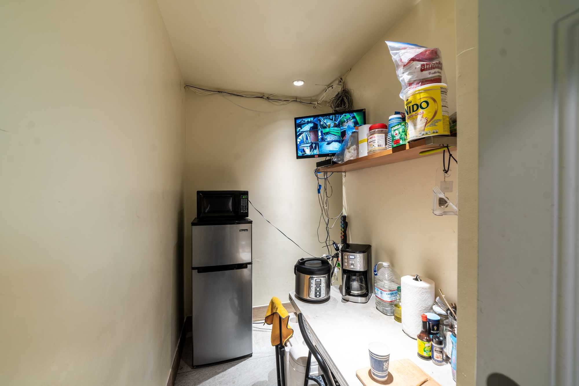 130 North Brookhurst Street, Anaheim, CA 92801, USA - Thumbnail 3