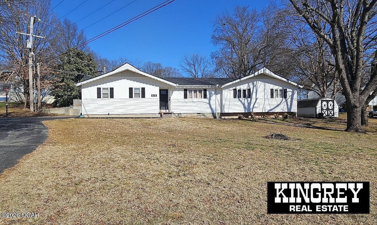 816 Oak Crst Baxter Springs, KS 66713 - Thumbnail 3