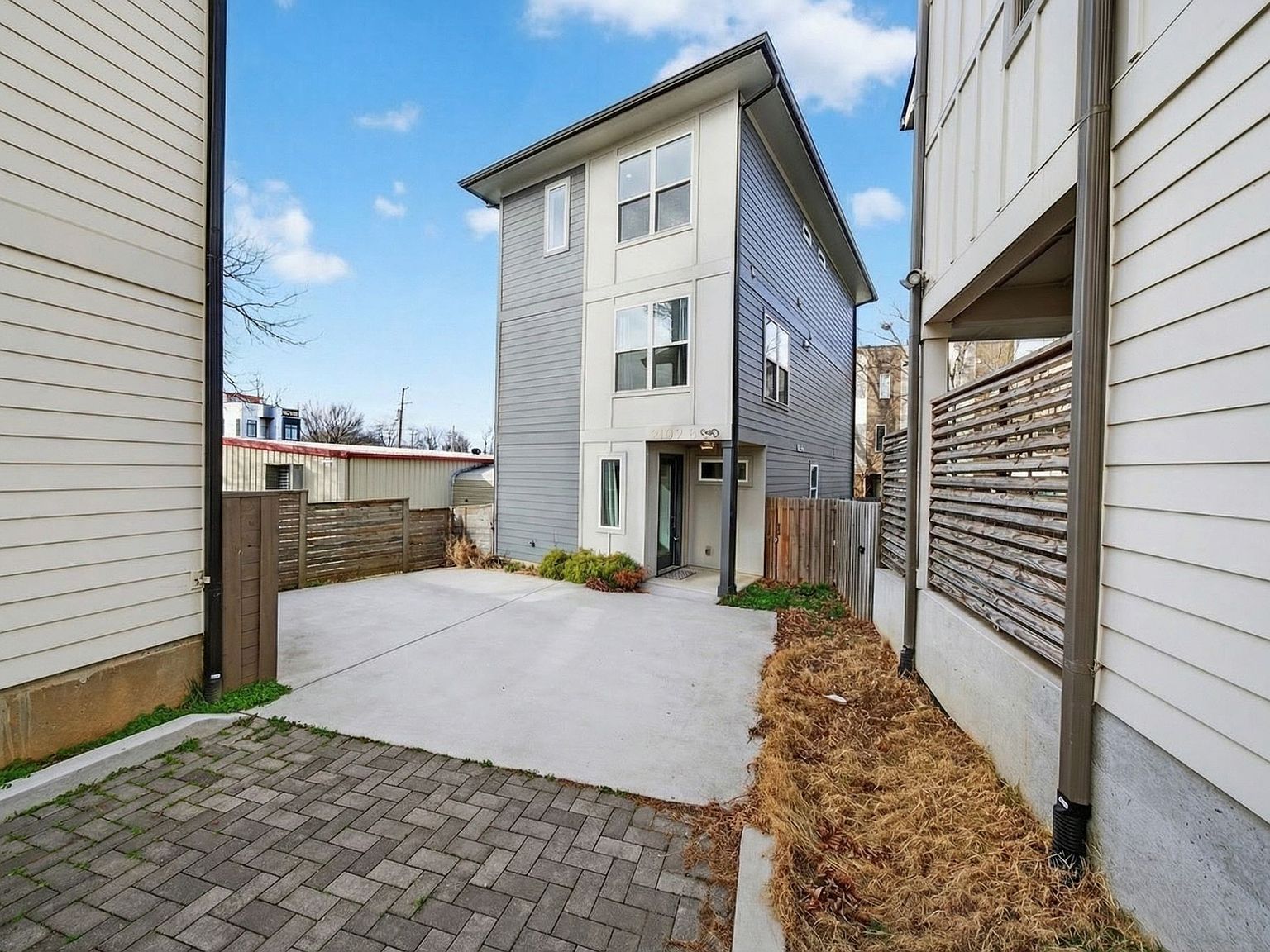 2109 23rd Ave N UNIT B Nashville, TN 37208 - Thumbnail 3